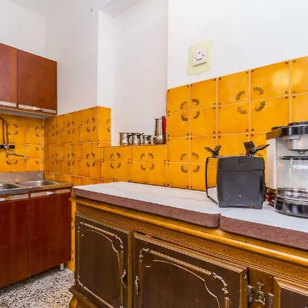 Apartamento Edi Šišan