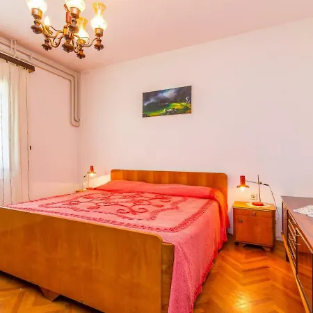 Apartamento Edi *