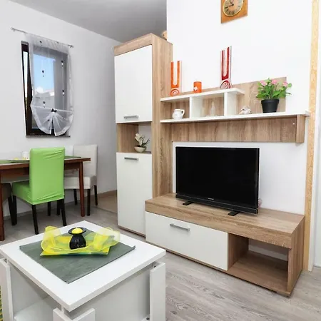 Apartment Edi